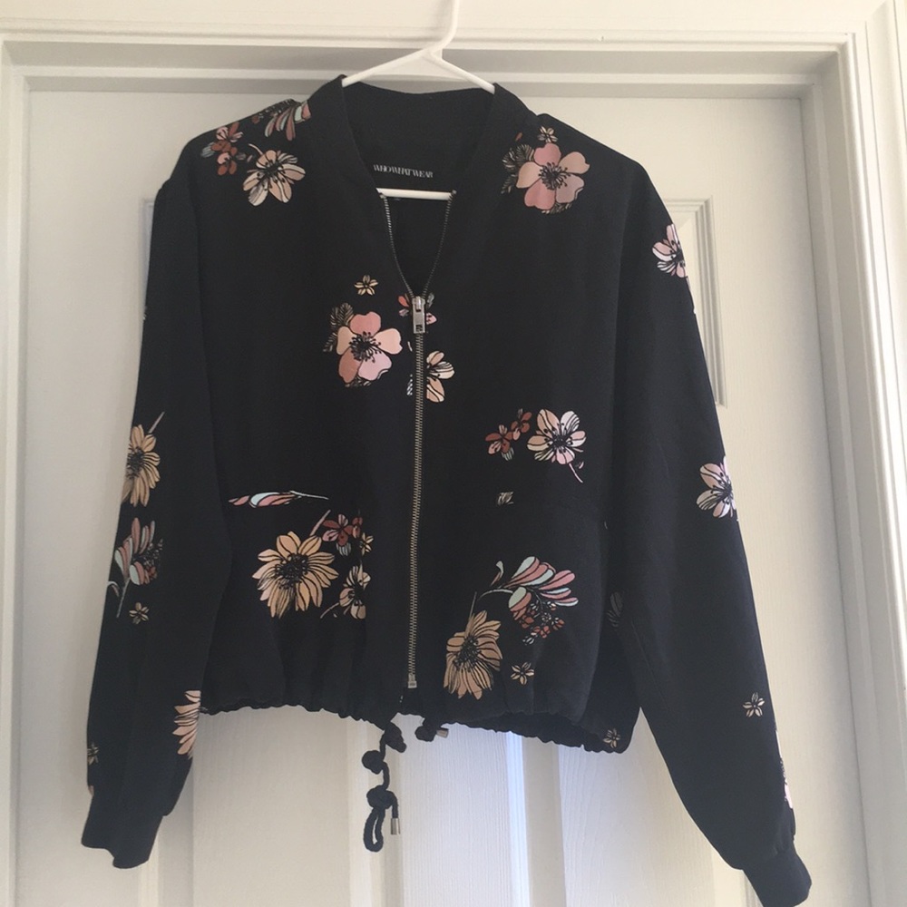 Black floral jacket . Lightweight